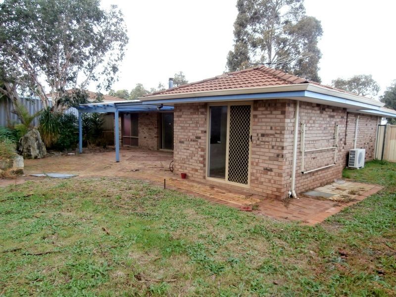 3 The Ramble, Parmelia WA 6167