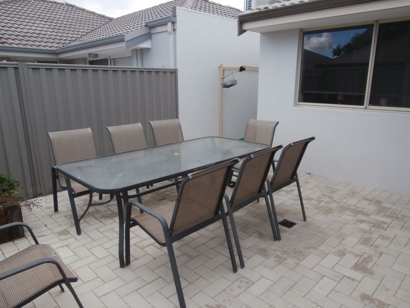 14/1 Humboldt Entrance, Aubin Grove WA 6164