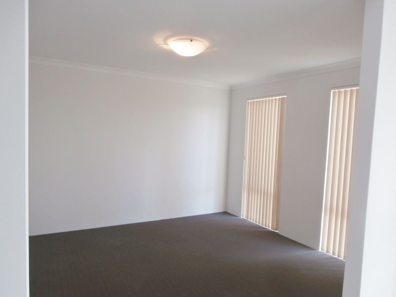 30 McLaren Avenue, Beeliar WA 6164