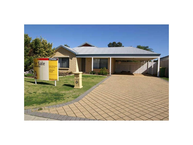 17 Woolmore Cross, Atwell WA 6164