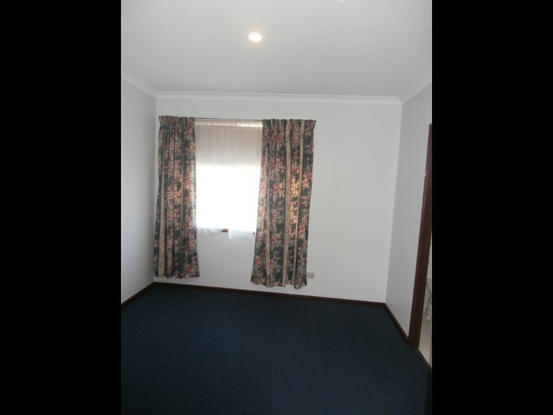 21 East Churchill Avenue, Beeliar WA 6164