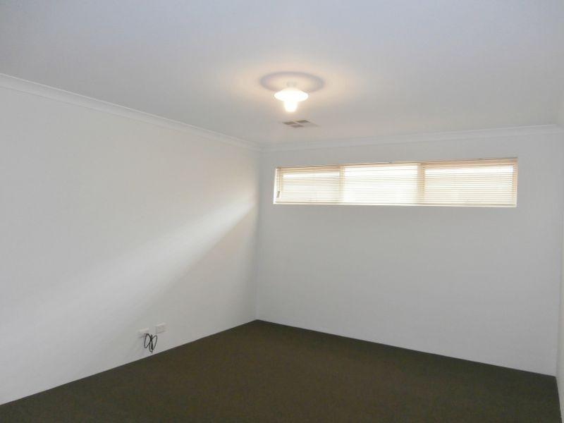 36 Baumea Turn, Hammond Park WA 6164