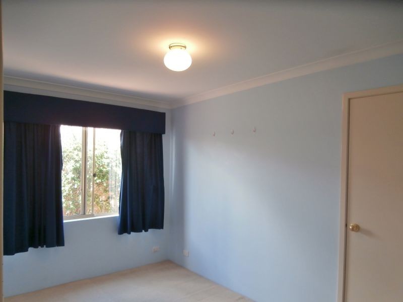 18 Paradise Grove, Atwell WA 6164