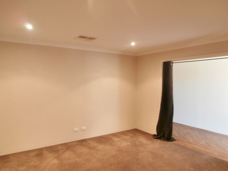 7 Belmore Bend, Aubin Grove WA 6164