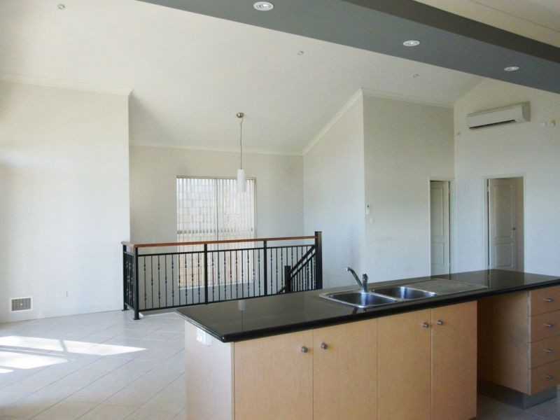 12 Weld Street, Rockingham WA 6168