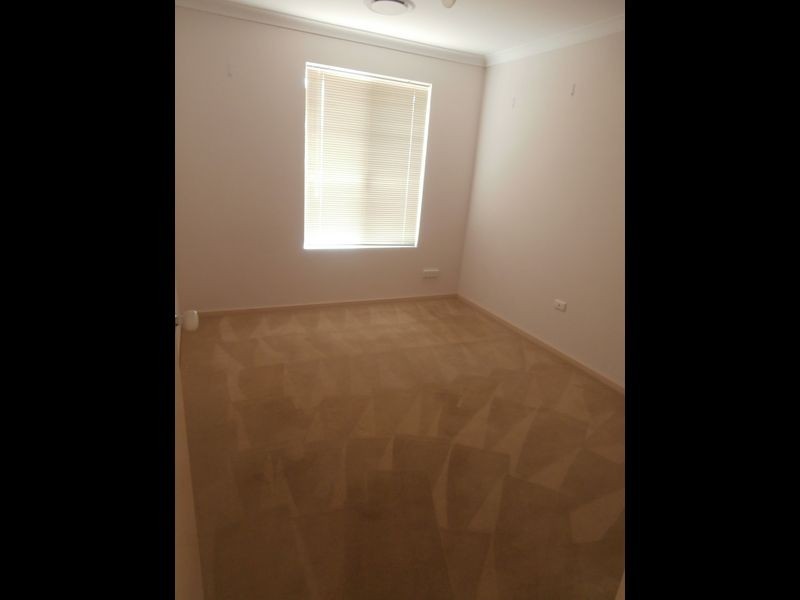 11 Village Lane, Success WA 6164