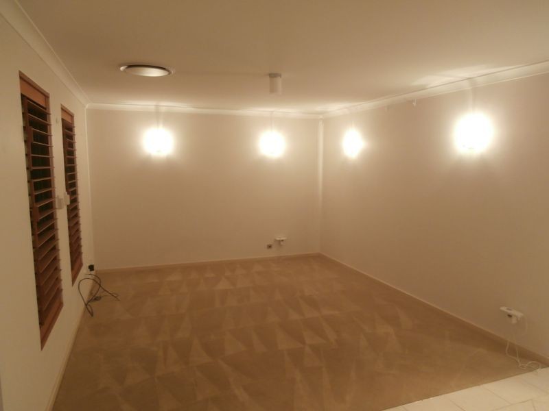 11 Village Lane, Success WA 6164