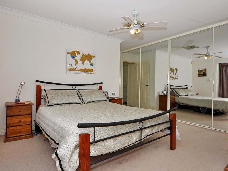 26 Koombana Way, Kallaroo WA 6025