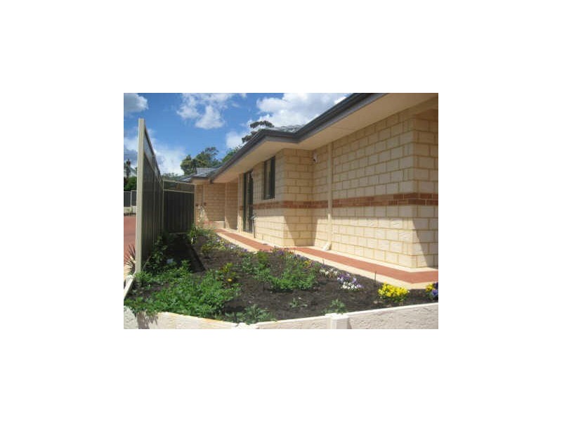 6/85 Owtram Street, Armadale WA 6112