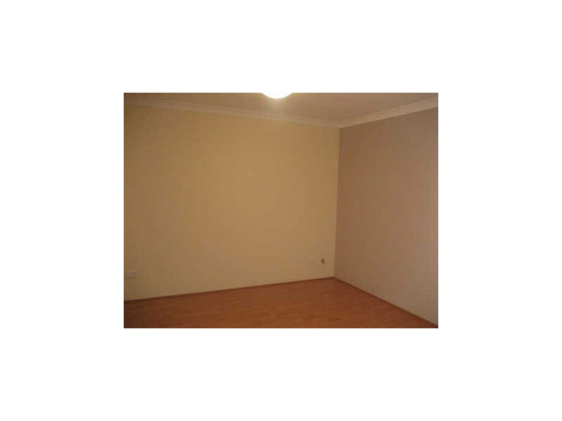 6/85 Owtram Street, Armadale WA 6112