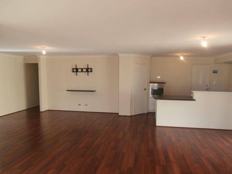 12 Coleus Way, Seville Grove WA 6112