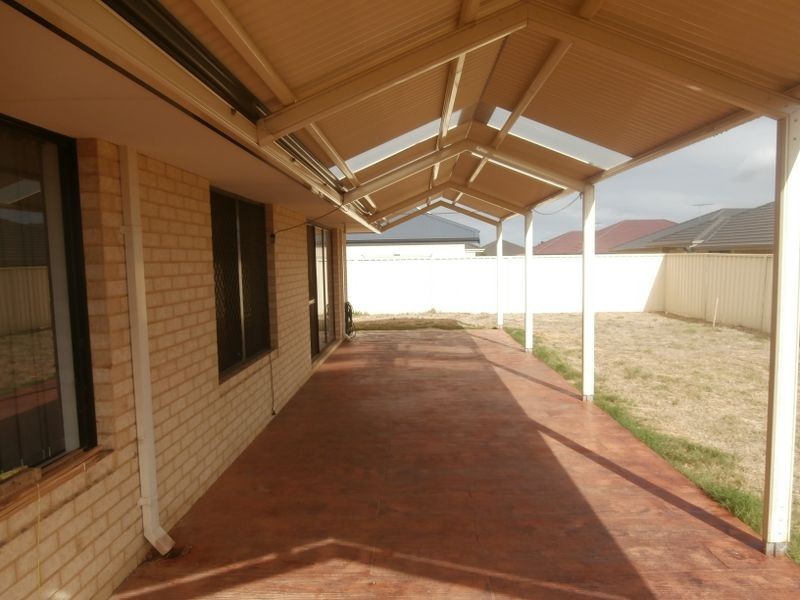 12 Coleus Way, Seville Grove WA 6112