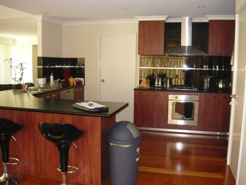 16 Gadsden Terrace, Success WA 6164