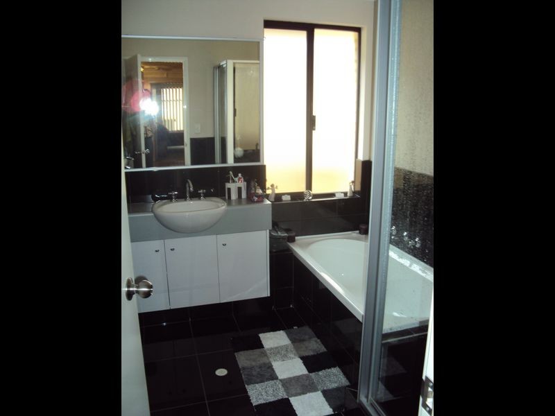 16 Gadsden Terrace, Success WA 6164