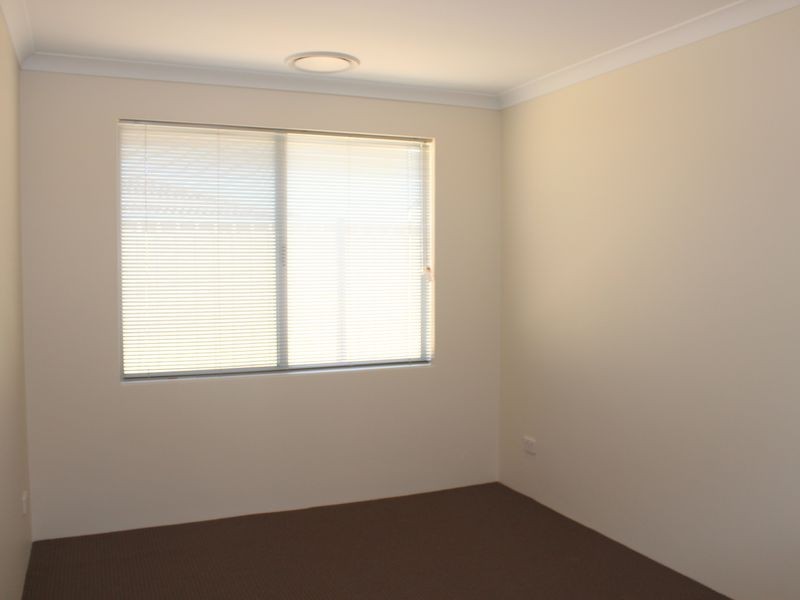 38 Covington Loop, Success WA 6164
