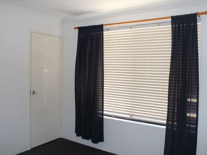 33 Sciano Drive, Success WA 6164