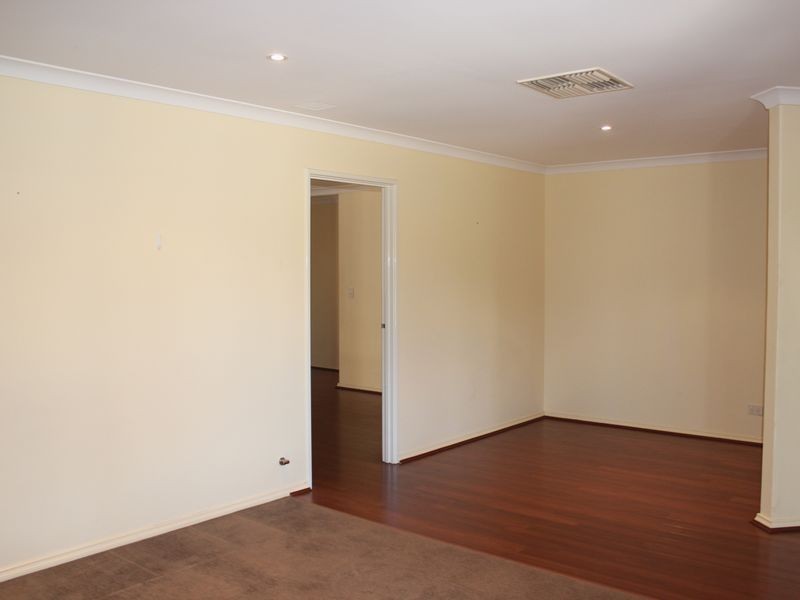 26 Liata Court, Thornlie WA 6108