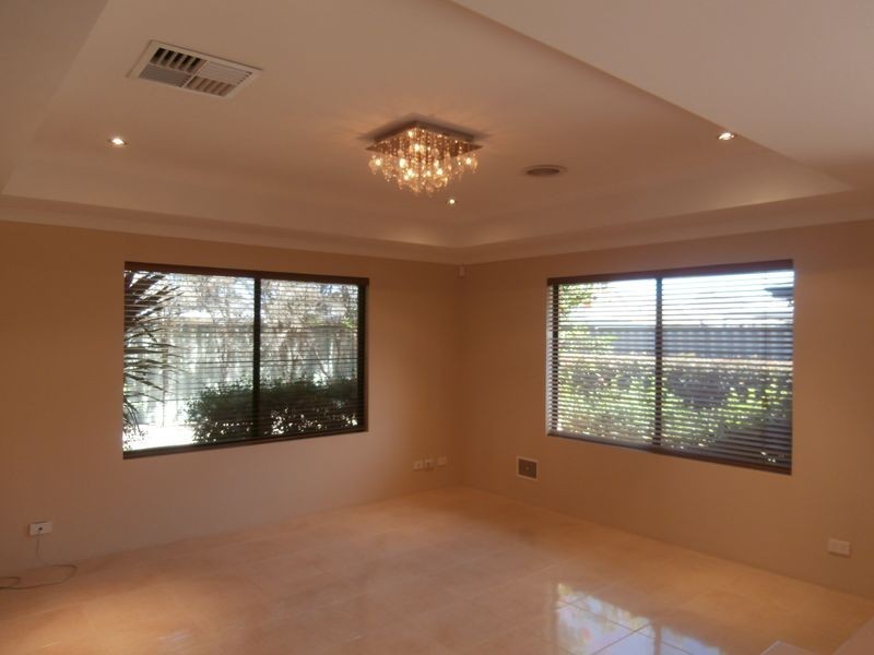 15 Cathedral Link, Aubin Grove WA 6164