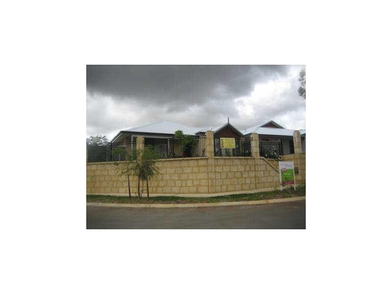 10 Charvil Mews, Wellard WA 6170