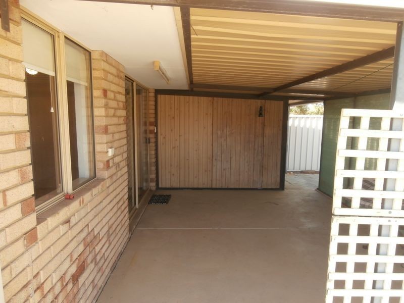 4B Mardi Court, Armadale WA 6112