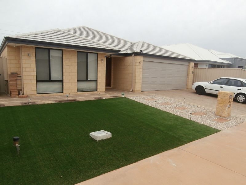 63 Kesiya Turn, Aubin Grove WA 6164