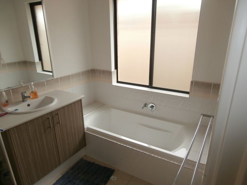 63 Kesiya Turn, Aubin Grove WA 6164
