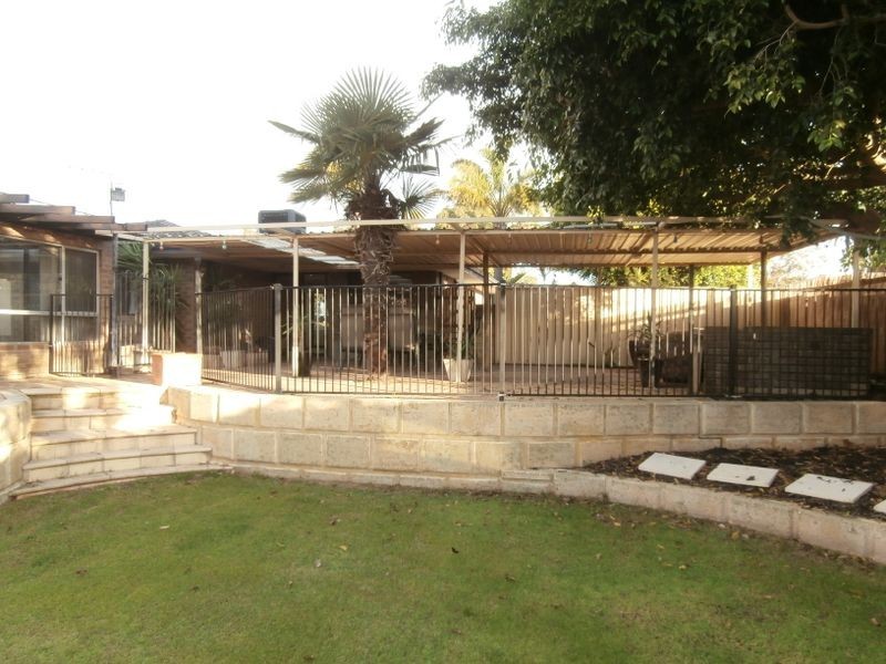 71 Mason Court, South Lake WA 6164