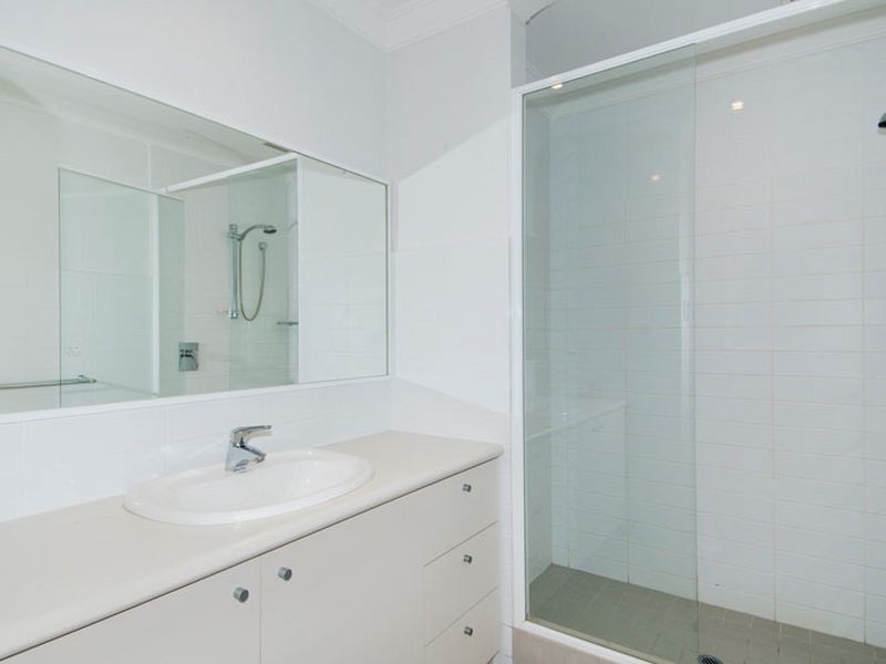 17/1 Breakwater Parade, Mandurah WA 6210