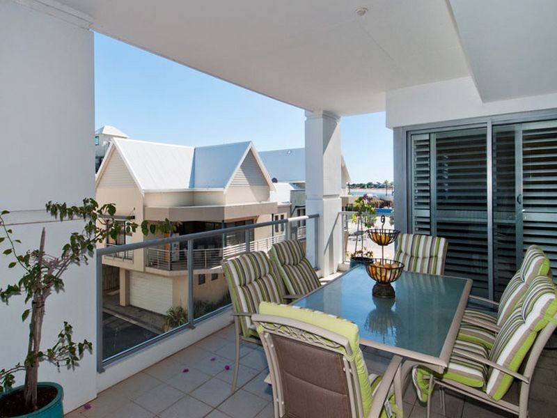17/1 Breakwater Parade, Mandurah WA 6210