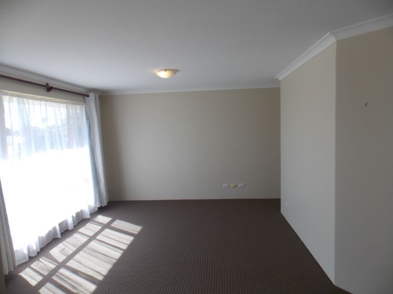 3 Hearle Street, Seville Grove WA 6112