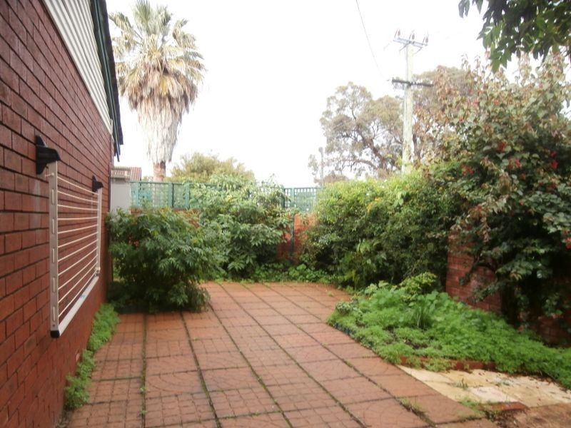 1/3 Netley Place, Armadale WA 6112