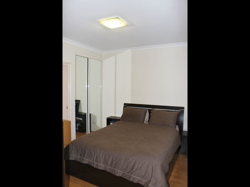 40/9 Linkage Avenue, Atwell WA 6164