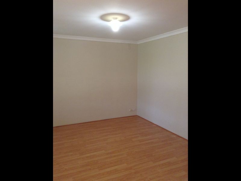 4 Hastie Close, Brookdale WA 6112
