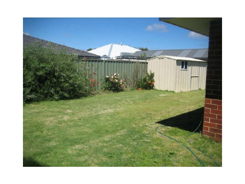 17 Dunnage Court, Atwell WA 6164