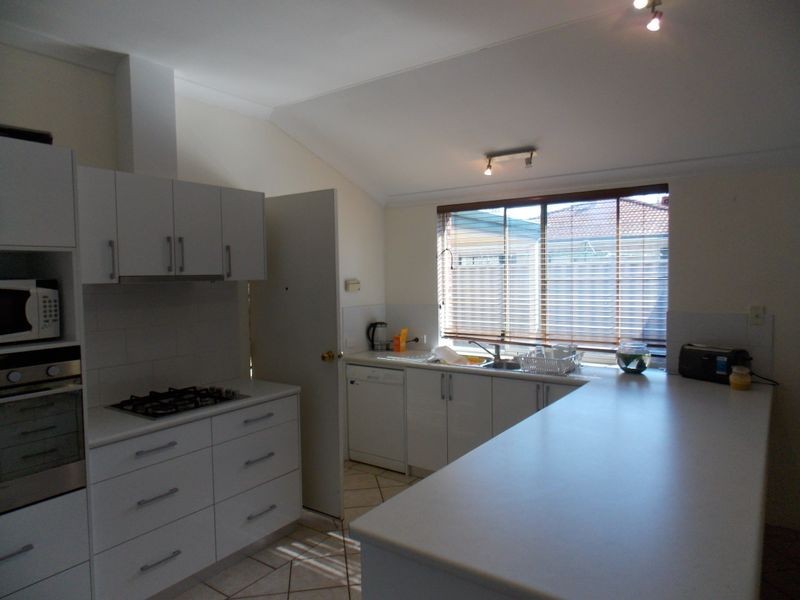 29 Folland Parade, Atwell WA 6164