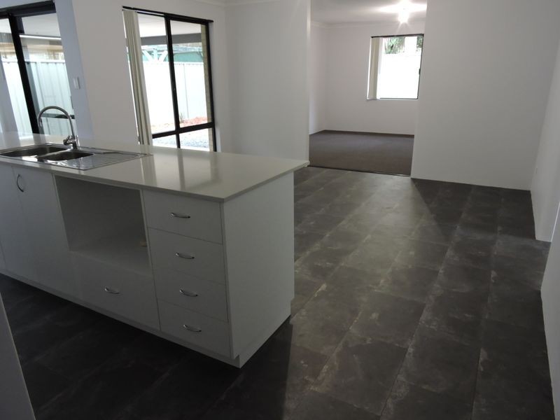 3 Bandicoot Place, Brookdale WA 6112