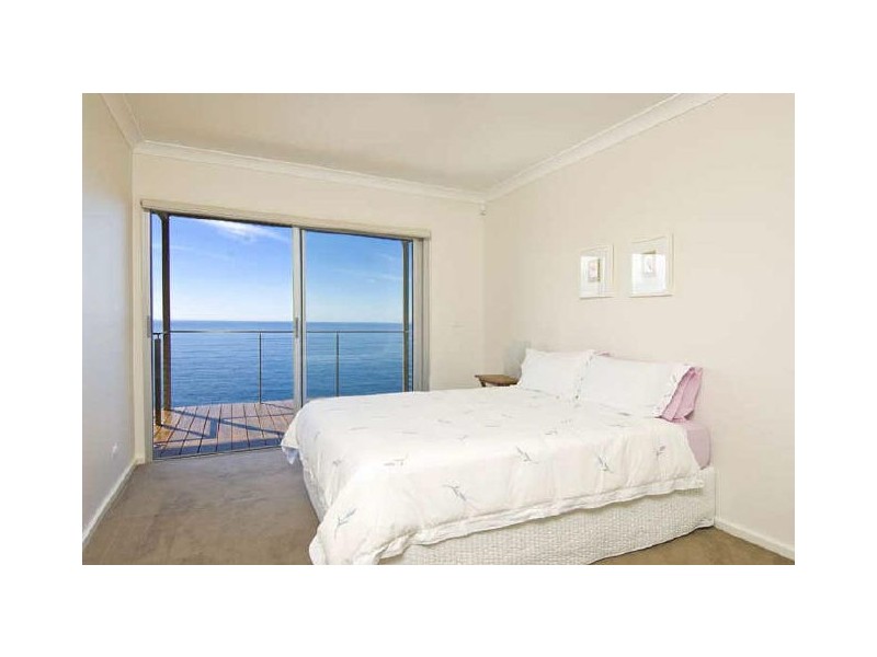 9 Pacific Road, Palm Beach NSW 2108