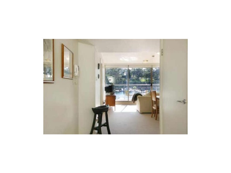 215/6 Cowper Wharf Road, Woolloomooloo NSW 2011