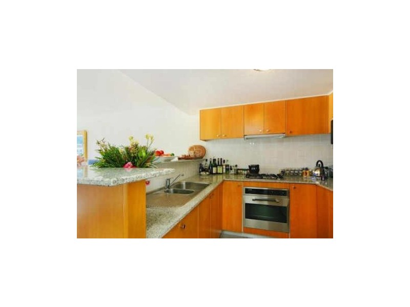 215/6 Cowper Wharf Road, Woolloomooloo NSW 2011