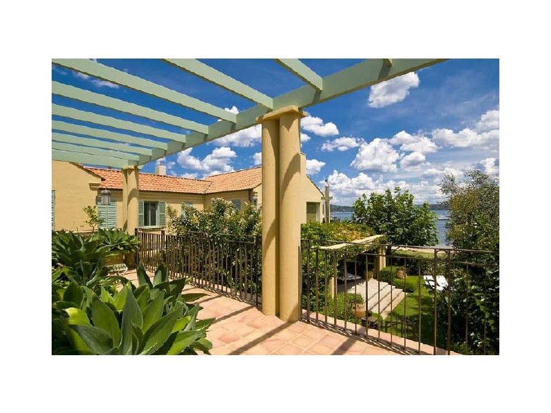 38-40 Iluka Road, Palm Beach NSW 2108