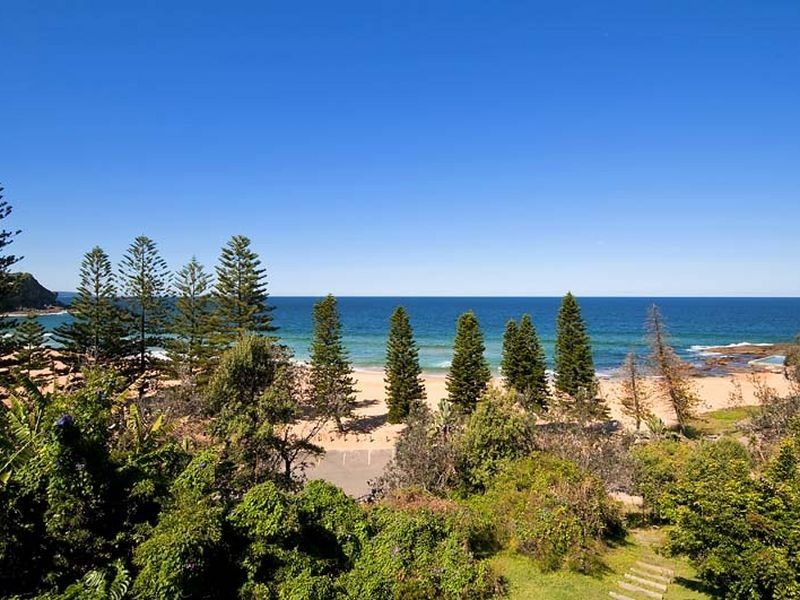 213 Whale Beach Road, Whale Beach NSW 2107
