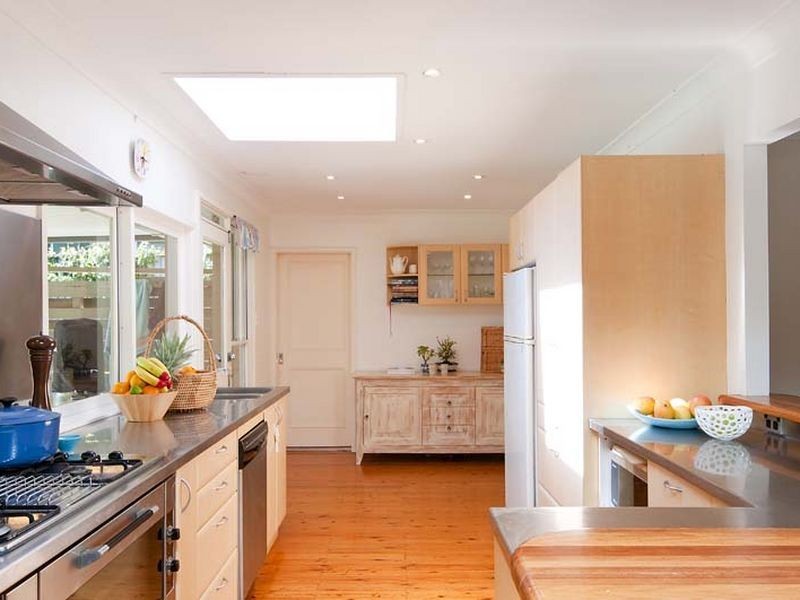 18 Ebor Road, Palm Beach NSW 2108