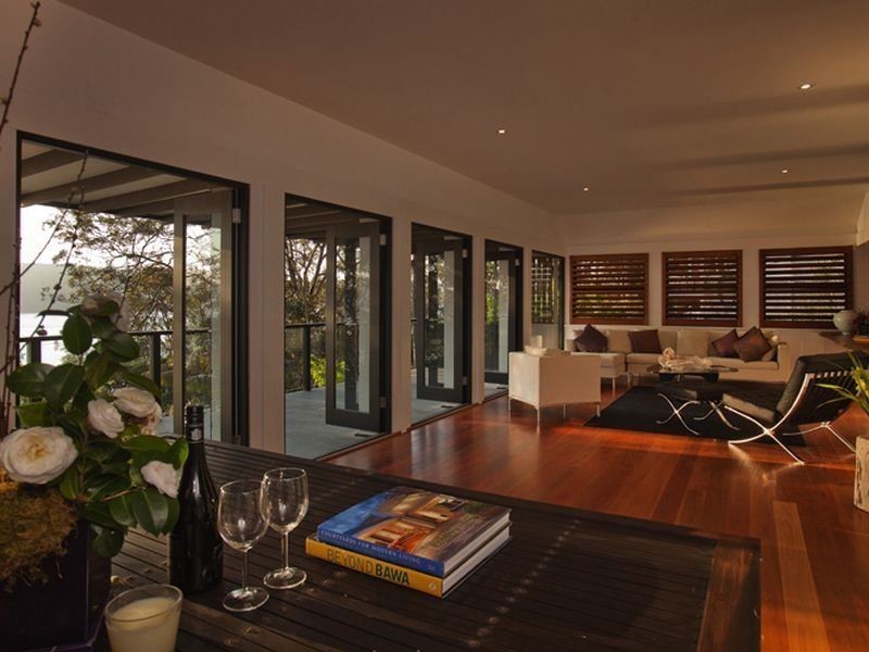 4 Paradise Avenue, Clareville NSW 2107