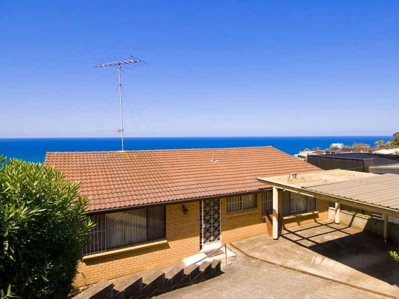 13 Pacific Road, Palm Beach NSW 2108