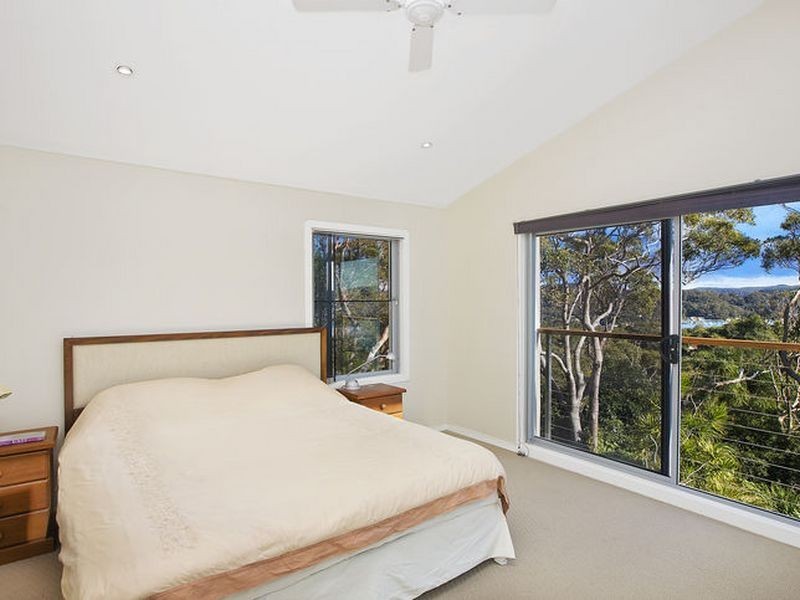 25 Rayner Road, Whale Beach NSW 2107