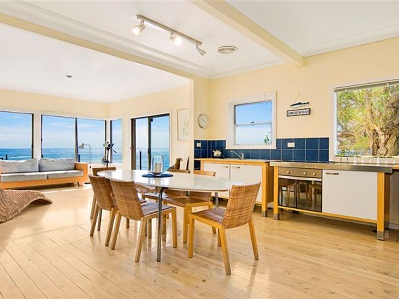 18 Hillcrest Road, Mona Vale NSW 2103