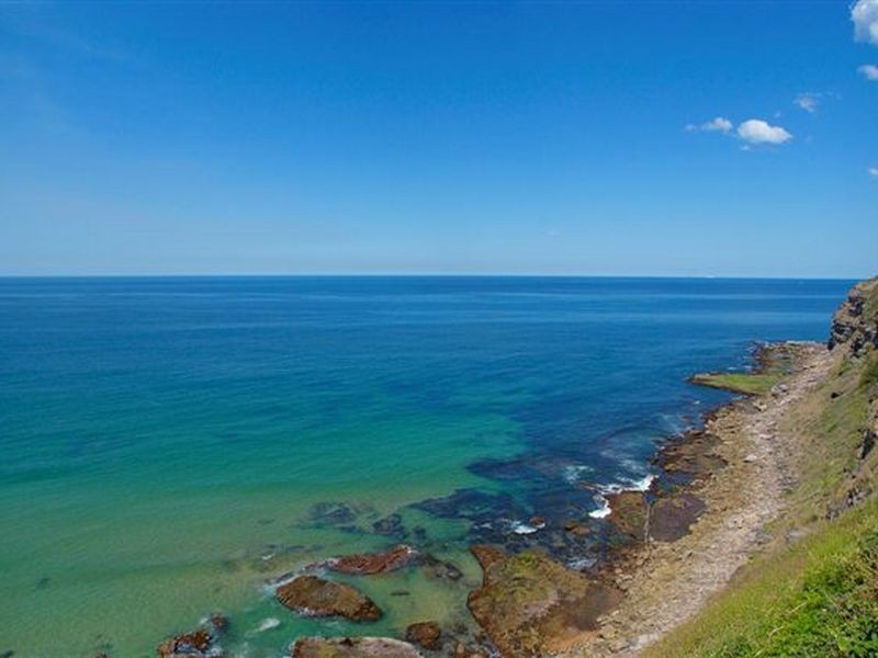 18 Hillcrest Road, Mona Vale NSW 2103