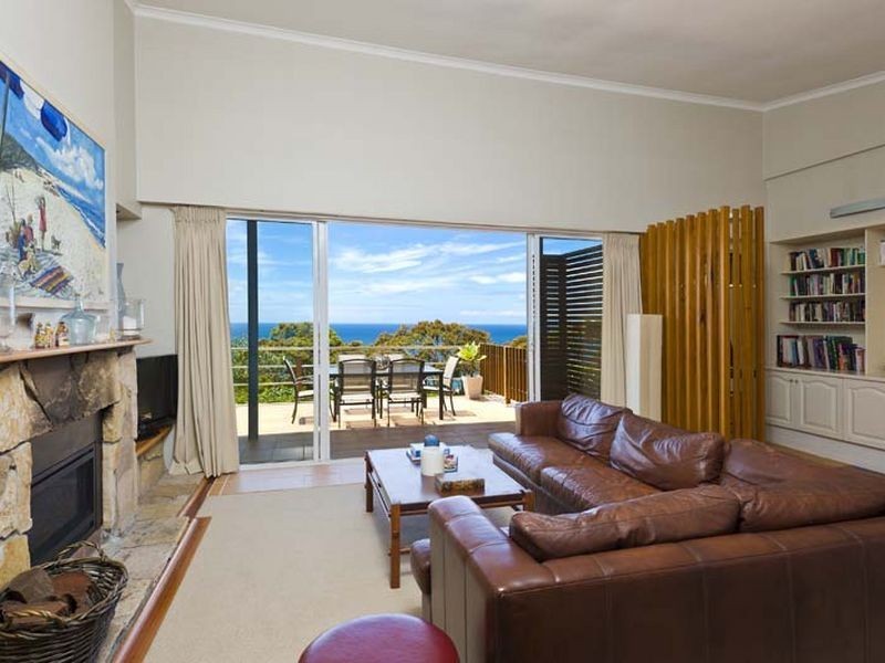 8 The Outlook, Bilgola NSW 2107