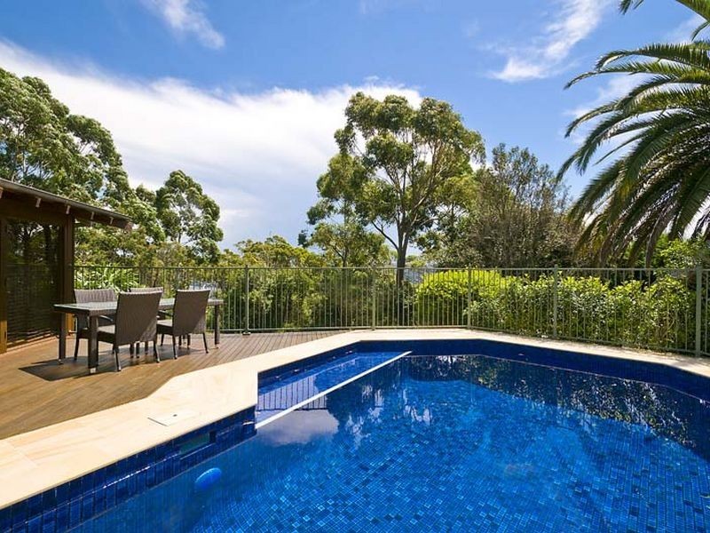 8 Ebor Road, Palm Beach NSW 2108