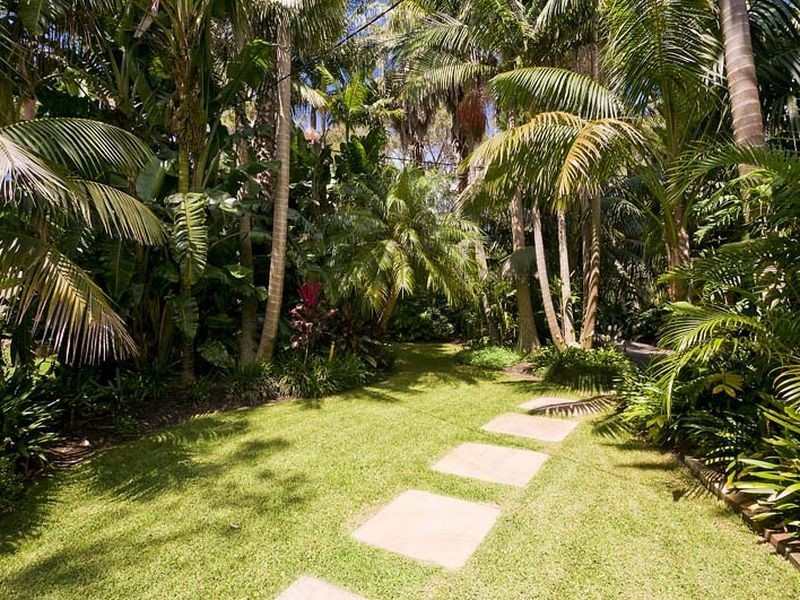 8 Ebor Road, Palm Beach NSW 2108